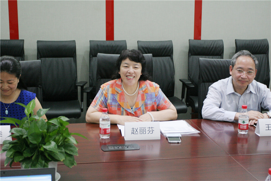 赵丽芬校长讲话